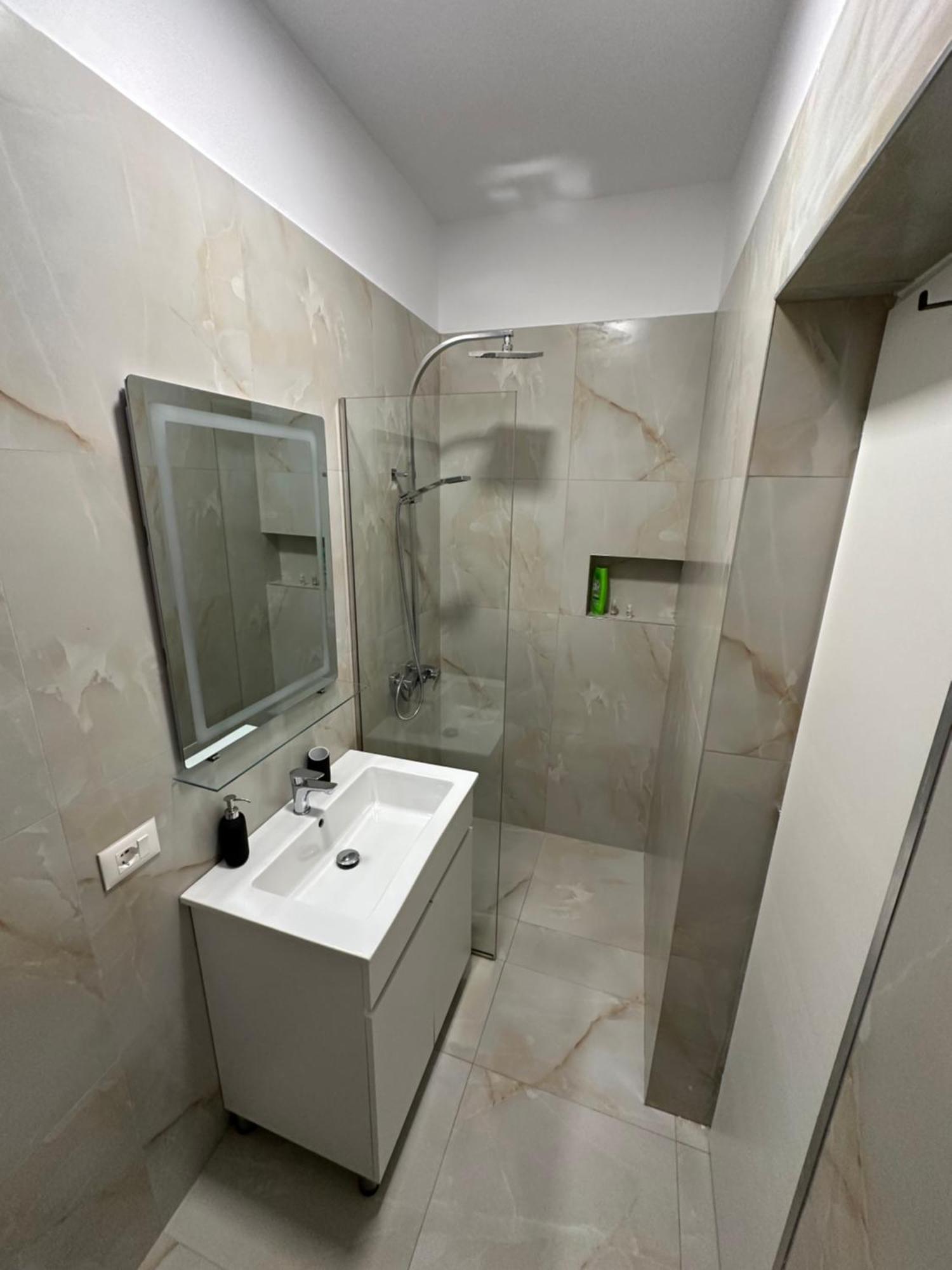 New Bazaar Studios Тирана Екстер'єр фото